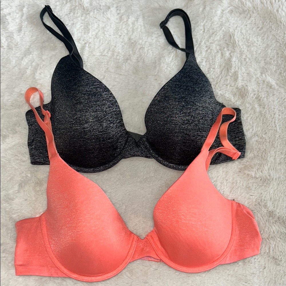 34B Victoria’s Secret uplift semi Demi bra set